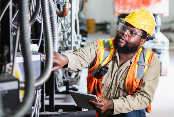 Affordable Emergency Electrician in Teaticket, MA